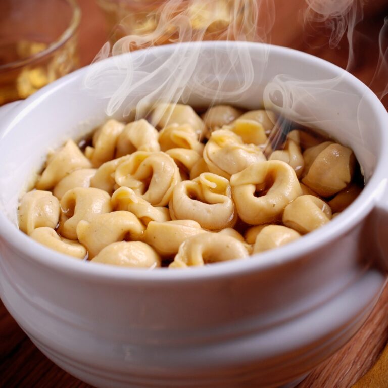 tortellini in brodo