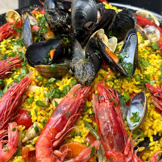 Imbandiamo le nostre tavole (1)