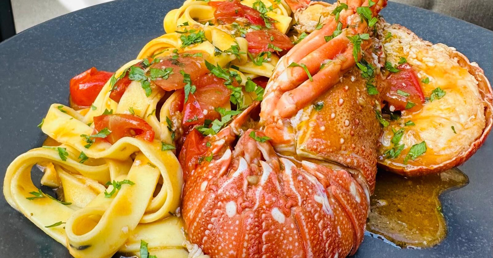 SUGO ARAGOSTA SUGO ARAGOSTA