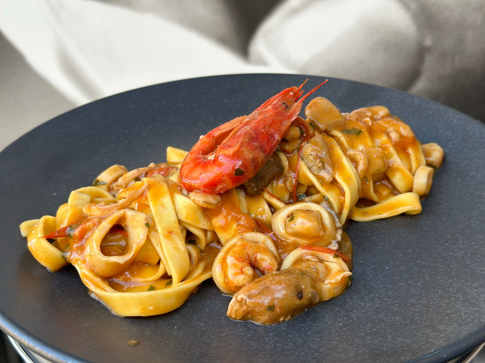 SUGO DI FUNGHI PORCINI E GAMBERO ROSSO 5,60€