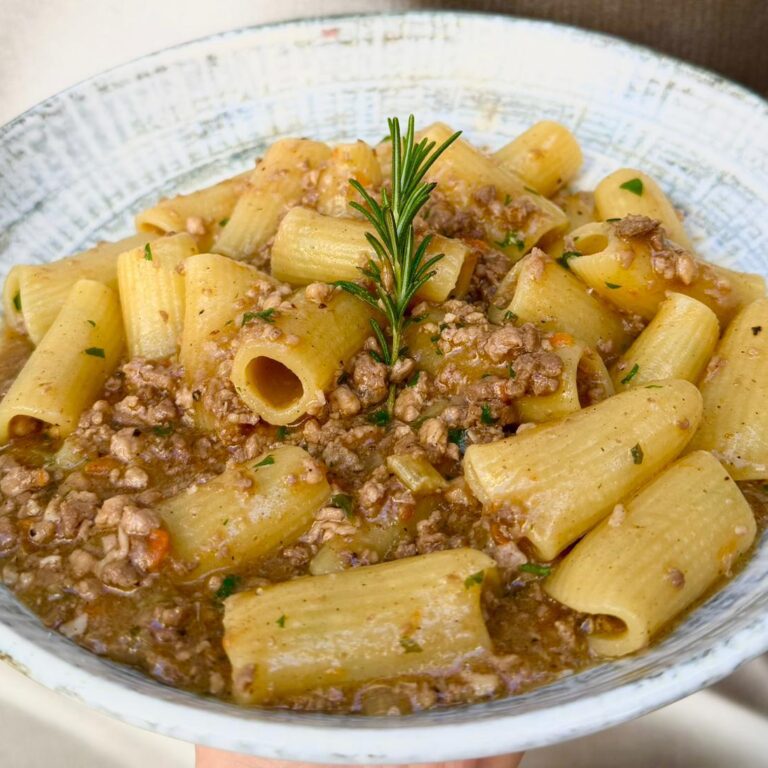 rag&ugrave; in bianco